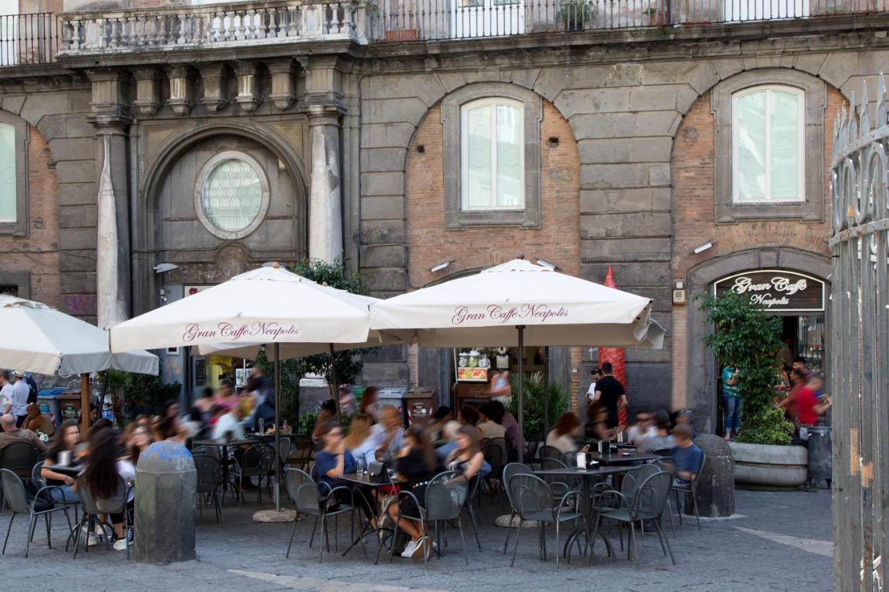 Domus Sansevero Napoli Eksteriør bilde